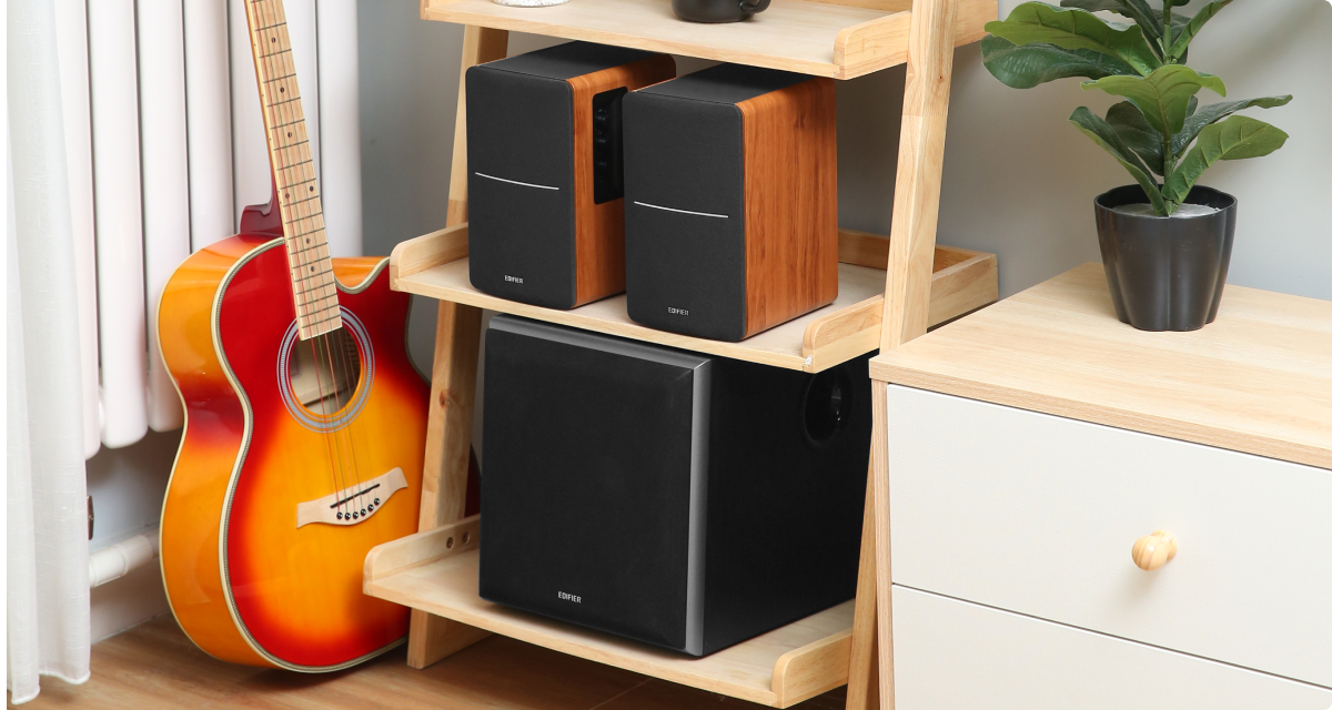 Edifier R1280DBs Active Bluetooth Bookshelf Seakers